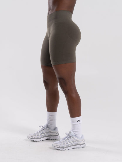 Pump Mid Rise Biker Short