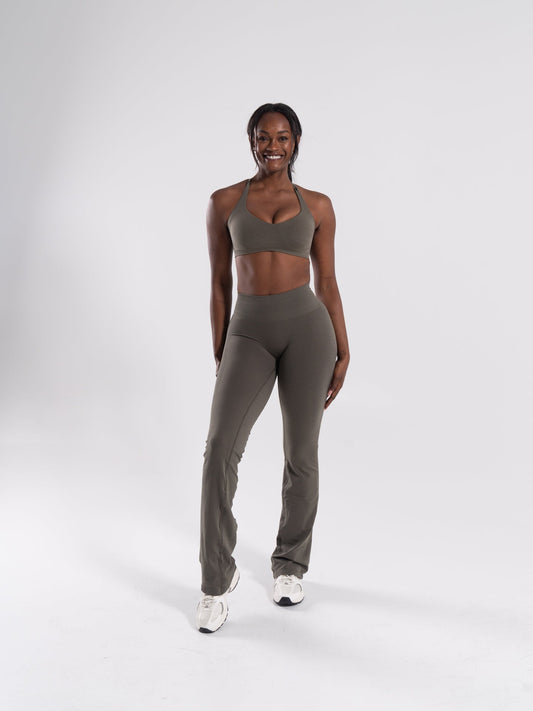 Pump Mid Rise Flared Pant Long